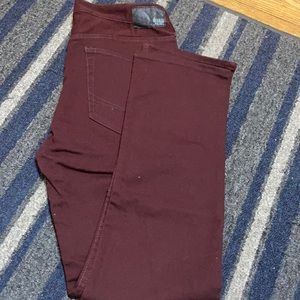 Bullhead Dillon Skinny Jean 34 x 32